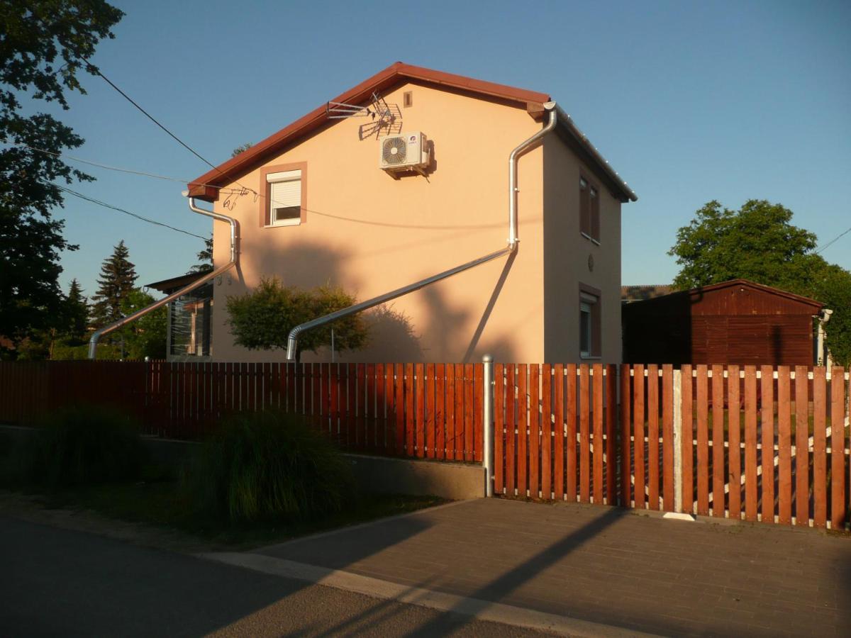 Levendula Vendeghaz Villa Hajdúnánás Dış mekan fotoğraf